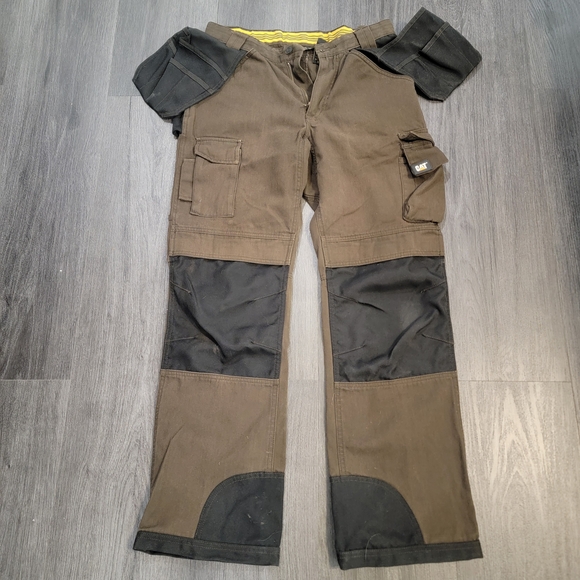 Caterpillar Men's Utility Cargo Pants in Brown and Black Heavy Duty Sx 30x32 - Picture 7 of 9